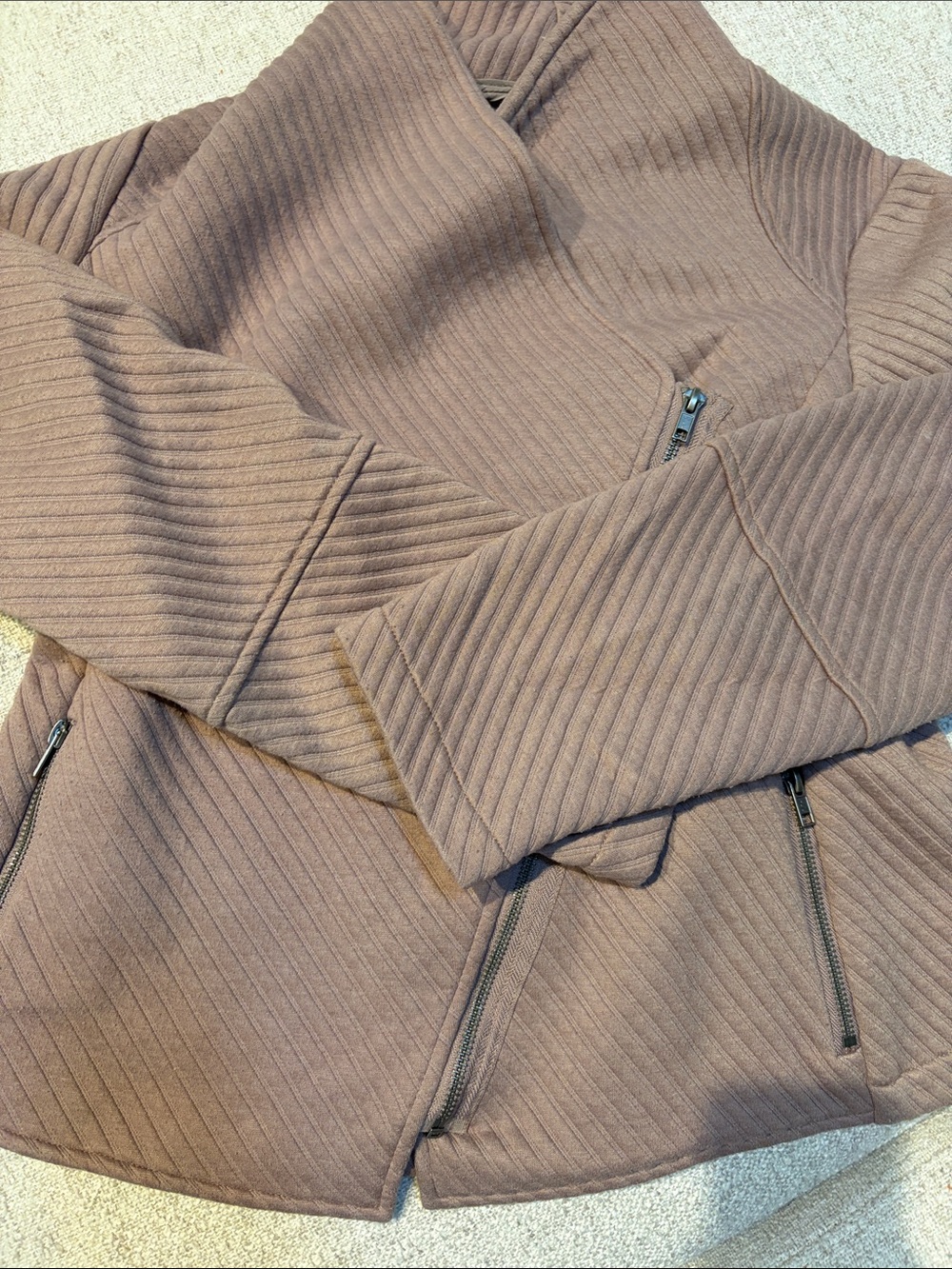 BB Dakota Quilted Ribbed Jacket/Blazer in Mauve Taupe